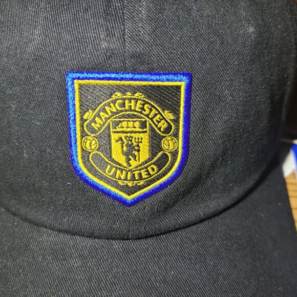 Manchester United FC Adidas adjustable strapback hat (NEW) - Picture 2 of 6
